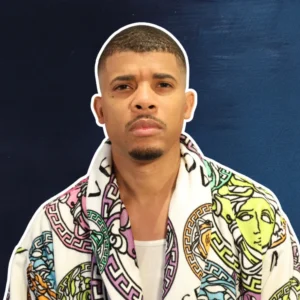 Skylar-famtasm-travel-and-community-platform